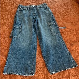 SO High Rise Baggy Cargo Jeans, size M